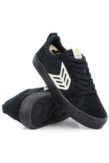 Buty Cariuma - Catiba Pro (all black/ivory logo)