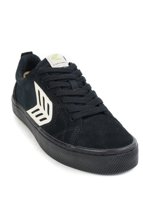 Buty Cariuma - Catiba Pro (all black/ivory logo)